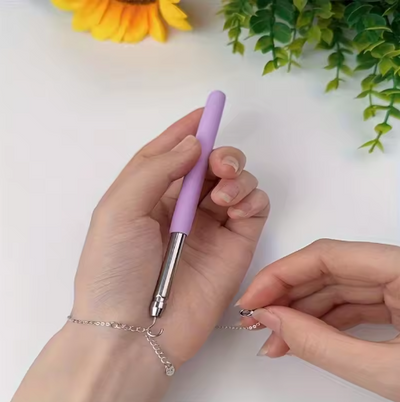 One-Handed Bracelet Clasping