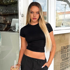 Women’s Basic Short Sleeve Crop Top T-Shirt - Quick Deals Box